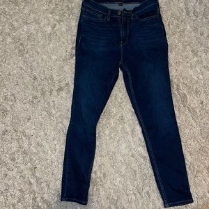 BRAND NEW Calvin Klein women jeans